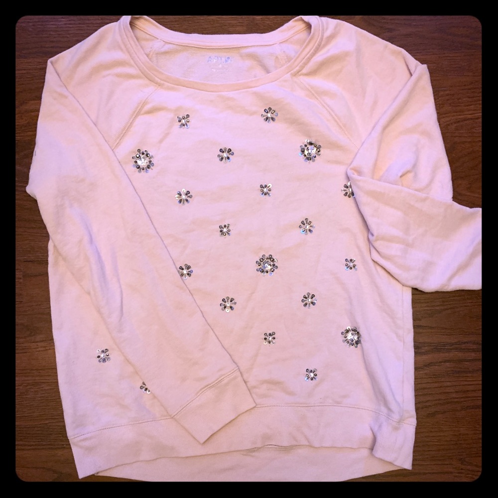 Apt. 9 peach sweatshirt with crystals L